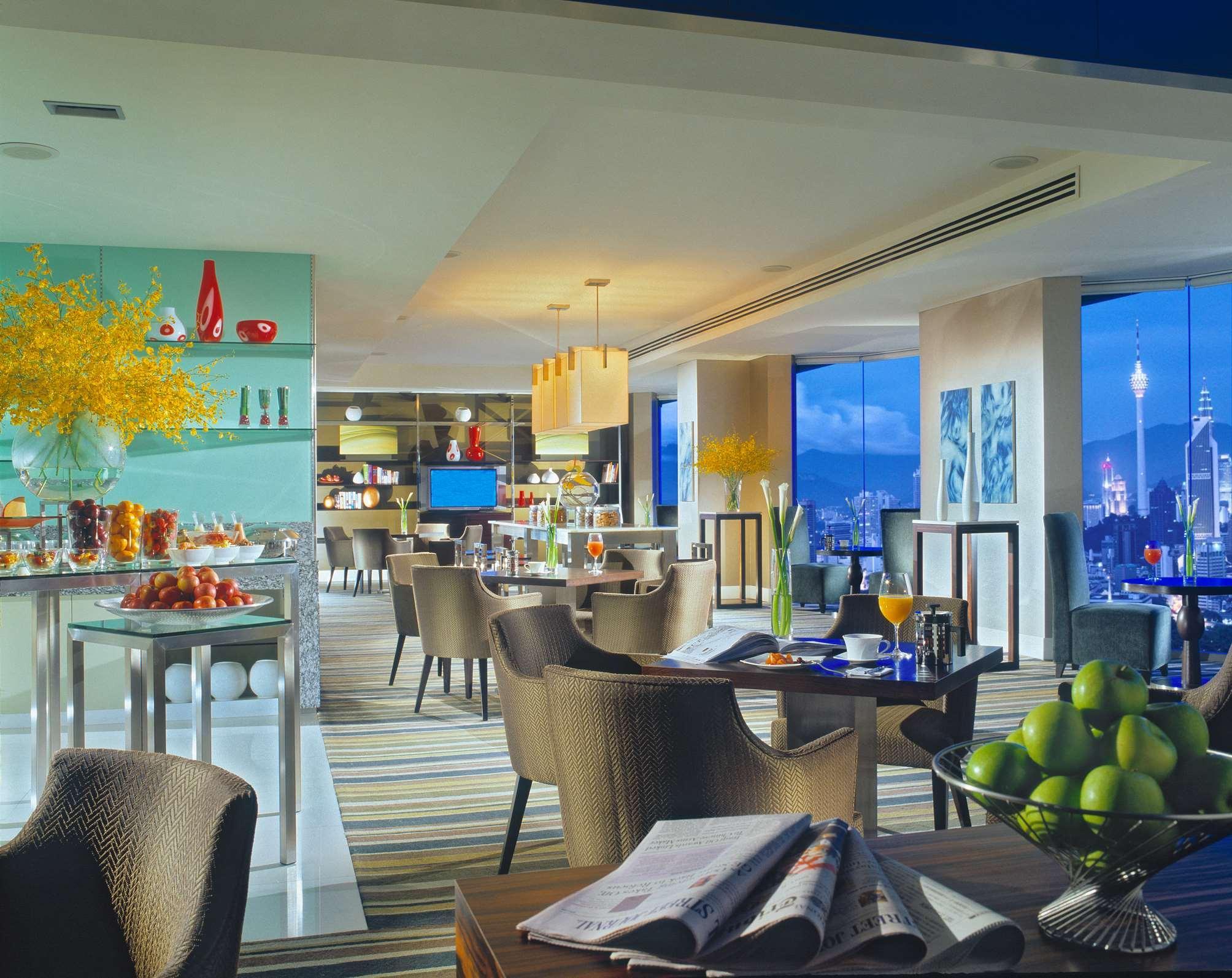 Hilton Kuala Lumpur Hotel Restaurant photo