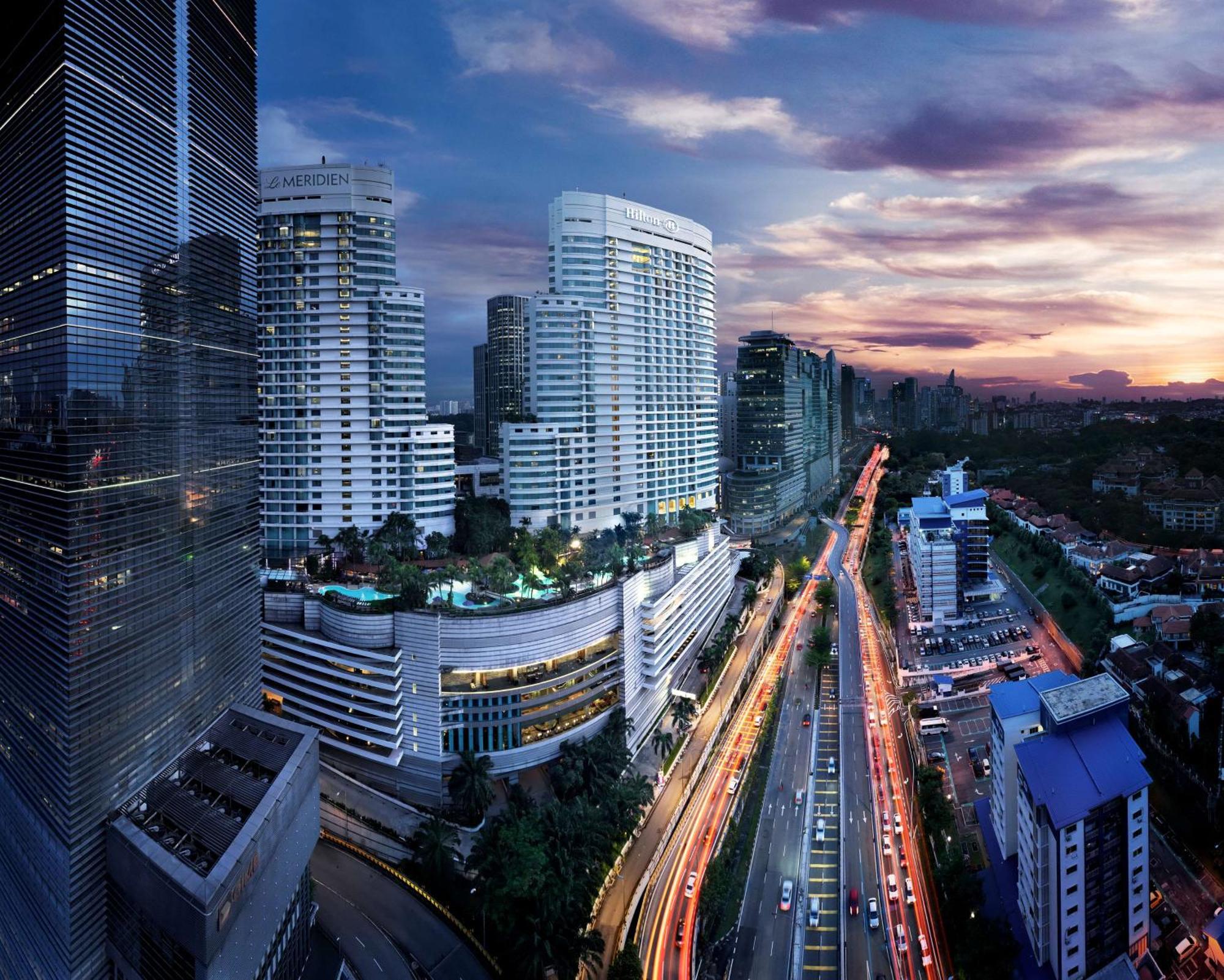 Hilton Kuala Lumpur Hotel Exterior photo